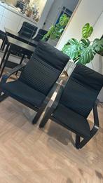 Twee zwarte poang stoelen (let op: 1 verkocht nog 1 te koop), Huis en Inrichting, Stoelen, Ophalen, Hout, Poang ikea, Gebruikt