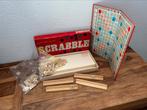 Scrabble, vintage editie, Hobby en Vrije tijd, Gezelschapsspellen | Bordspellen, Een of twee spelers, Ophalen of Verzenden, Gebruikt