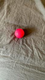 Roze golfbal, Sport en Fitness, Golf, Ophalen, Zo goed als nieuw, Bal(len), Overige merken