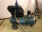 Compressor Airpress met slang en spuit, Doe-het-zelf en Verbouw, Ophalen, Gebruikt, 6 tot 10 bar, Minder dan 200 liter/min
