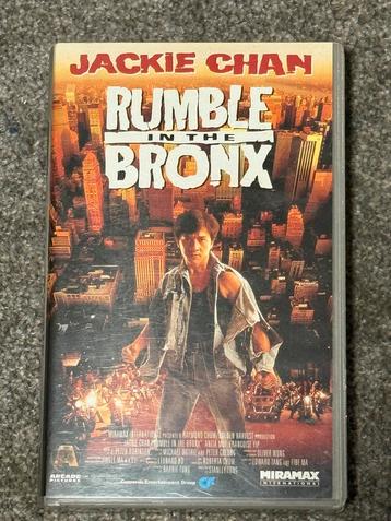 Rumble in the Bronx - VHS Videoband beschikbaar voor biedingen