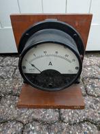 Antieke Voltmeter Ampèremeter Op Plank, Ophalen of Verzenden