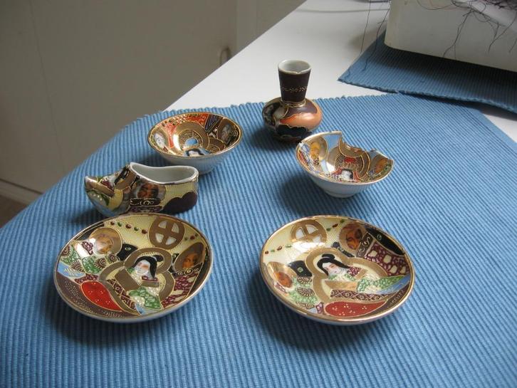 6 delen oud Chinees Japans Satsuma aardewerk samen €5.50, Antiek en Kunst, Antiek | Servies los, Ophalen of Verzenden