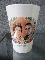 Beker 25-jarig huwelijk Juliana & Bernhard, Verzamelen, Ophalen of Verzenden, Zo goed als nieuw, Nederland, Servies