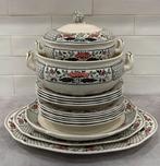 Antieke serviesdelen, Wedgwood Cheadle Etruria England, Ophalen