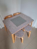 Lundia: kleutertafel Lego-plaat 2x kleuterstoel 2x krukje, Ophalen, Zo goed als nieuw, Tafel(s) en Stoel(en)
