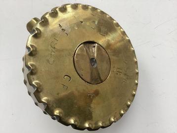 Granaat Asbak - WII Hergebruik beschikbaar voor biedingen