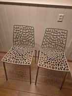 2 kunststof stoelen, Ophalen, Zo goed als nieuw, Grijs, Kunststof
