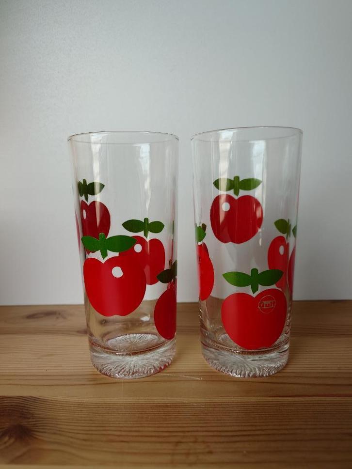 set van 2 vintage retro appel gulf glazen, Verzamelen, Glas en Borrelglaasjes, Zo goed als nieuw, Frisdrankglas, Ophalen of Verzenden
