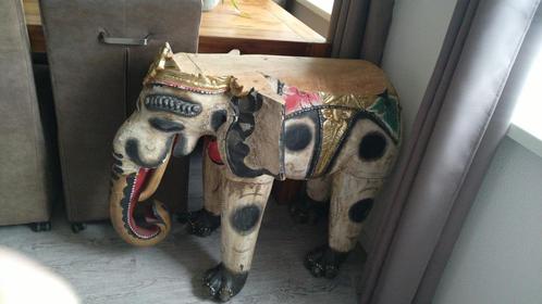 Restauratieobject: antieke decoratie olifant voor tafelblad, Antiek en Kunst, Kunst | Beelden en Houtsnijwerken, Ophalen