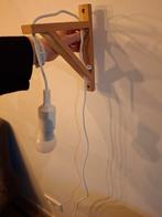 Twee leuke wandlampen, Ophalen of Verzenden, Zo goed als nieuw, Hout, Modern