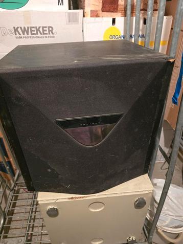 2 grote sony speakers en een grote subwoofer  beschikbaar voor biedingen