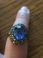 Leuke oude zilveren ring met steen en markasiten, Sieraden, Tassen en Uiterlijk, Antieke sieraden, Verzenden