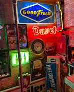 Retro vintage Marlboro Neon Lichtreclame - Jaren 60/70, Ophalen of Verzenden, Gebruikt, Lichtbak of (neon) lamp