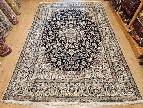 Vintage handgeknoopt perzisch tapijt nain 330x216, Huis en Inrichting, Stoffering | Tapijten en Kleden, Gebruikt, 200 cm of meer