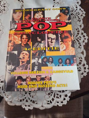 Pop Encyclopedie - Muziekkrant Oor's - 4e Editie beschikbaar voor biedingen