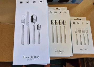 Ah smeg bestek besteksets zilverkleur dinnerset tafelbestek  beschikbaar voor biedingen