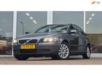 Volvo S40 2.4i Kinetic Automaat Trekhaak Mooi! Garantie, Auto's, Volvo, Elektrische ramen, Gebruikt, Zwart, 700 kg