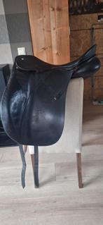 Passier dressuurzadel 17,5 inch, Ophalen of Verzenden, Gebruikt, Dressuur