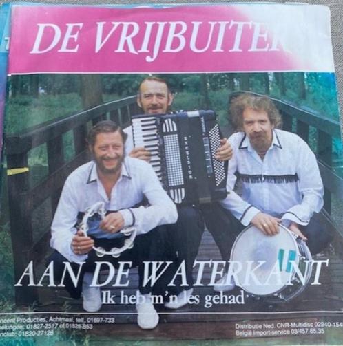 Vrijbuiters: Aan de waterkant vinyl single, Cd's en Dvd's, Vinyl | Nederlandstalig, Gebruikt, Levenslied of Smartlap, Ophalen of Verzenden