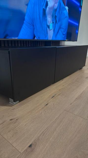 Tv kast zwart