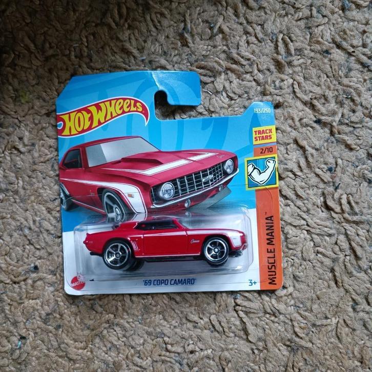 HOT WHEELS musle mania copo camaro rood, Hobby en Vrije tijd, Modelauto's | Overige schalen, Nieuw, Auto, Ophalen of Verzenden