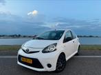 Toyota Aygo 2012 nieuwe APK, Airco, Carplay,, Voorwielaandrijving, 4 stoelen, Origineel Nederlands, Handgeschakeld