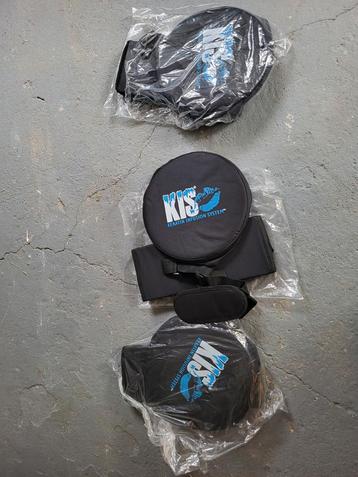 3 nieuwe koeltassen met grote inhoud. ( SINT CADEAU ) beschikbaar voor biedingen