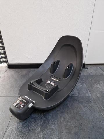 Cybex base M isofix beschikbaar voor biedingen