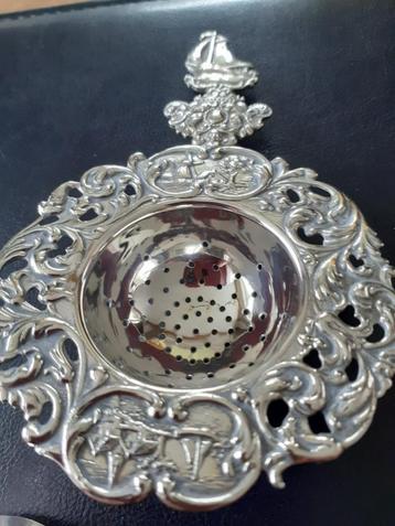 1 lot verzilverde spulletjes beschikbaar voor biedingen