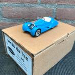 1:43 LUXCAR 004 BUGATTI 35B, Ophalen of Verzenden, Zo goed als nieuw, Auto, Overige merken