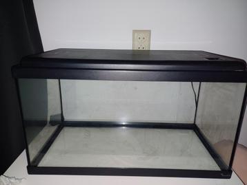 Aquarium (62 liter) beschikbaar voor biedingen