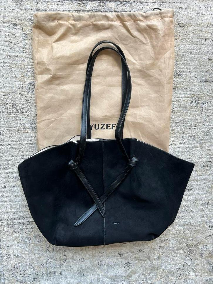 Yuzefi Schoudertas - Stijlvol en Elegant, Sieraden, Tassen en Uiterlijk, Tassen | Damestassen, Zo goed als nieuw, Schoudertasje