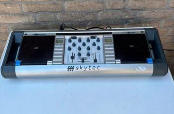 Skytec 170.100 beginner dj's dit is een goede dj beginnerset beschikbaar voor biedingen