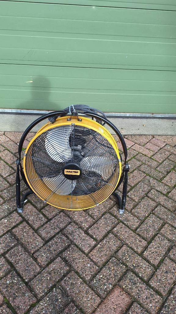 Master DF 20 P Ventilator - 100W - 6600m3/uur, Doe-het-zelf en Verbouw, Ventilatie en Afzuiging, Gebruikt, Ventilator, Ophalen