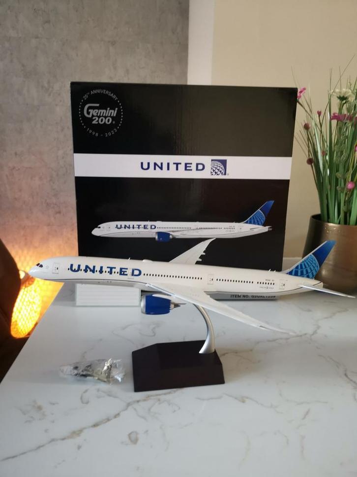 United Airlines B787-10 Gemini Jets 1:200 G2UAL1259 N13014, Hobby en Vrije tijd, Modelbouw | Vliegtuigen en Helikopters, Nieuw