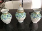 2 vazen en pot kaststel, Ophalen of Verzenden