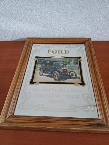 Vintage Ford spiegel beschikbaar voor biedingen