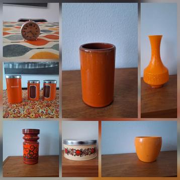 Vintage Oranje Keuken Spullen: Vazen, Bussen, 9 st. beschikbaar voor biedingen