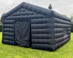 Huur Partytent opblaasbaar 6x4 meter, incl rook en licht, Tuin en Terras, Partytenten, Ophalen, Zo goed als nieuw, Minder dan 5 meter
