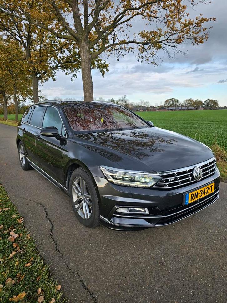 Volkswagen Passat Variant 2.0TDI Highline Business[R-LINE], Auto's, Volkswagen, Particulier, Ophalen