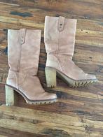 Ugg laarzen maat 36, Kleding | Dames, Schoenen, Hoge laarzen, UGG, Beige, Ophalen of Verzenden