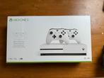 Xbox One S 1TB + 1 Controller + 9 Games, Spelcomputers en Games, Games | Xbox One, Ophalen, Online, Gebruikt, 1 speler