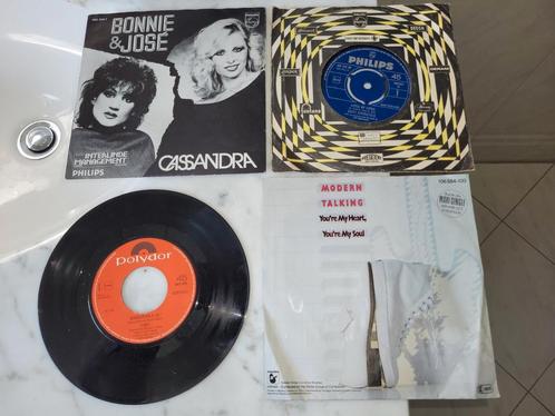4 stuks 45 toeren singles :Vlinyl in één koop, Cd's en Dvd's, Vinyl Singles, Gebruikt, Single, Pop, Ophalen of Verzenden