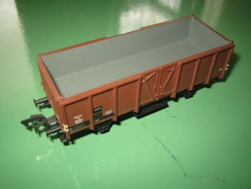 PIKO hogebakwagon met haakkoppelingen. beschikbaar voor biedingen