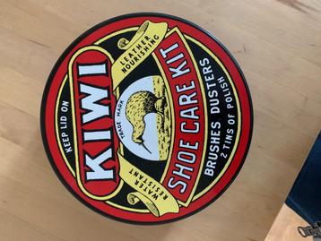 schoensmeer kiwi blik beschikbaar voor biedingen