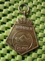 Medaille : 25 Km. Trimmen op autoloze zondag. N.S.F 1973, Nederland, Overige materialen, Ophalen of Verzenden