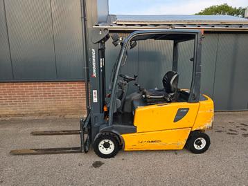 Jungheinrich EFG320 Heftruck Triplex sideshift ACCU 2019 beschikbaar voor biedingen