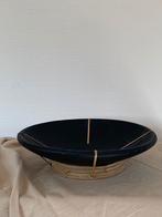 Vintage mat zwart ceramic & rotan ronde schaal d32cm, Huis en Inrichting, Woonaccessoires | Schalen en Manden, Porselein of Keramiek