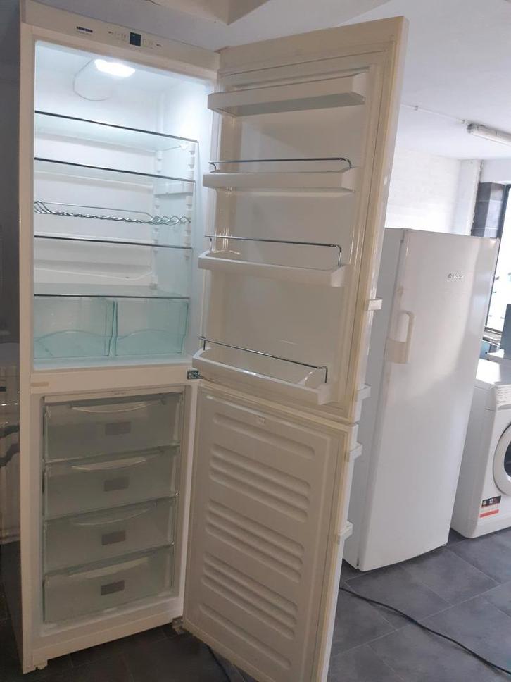 Liebherr Comfort koelvriescombinatie (no frost), Witgoed en Apparatuur, Koelkasten en IJskasten, Gebruikt, Met aparte vriezer